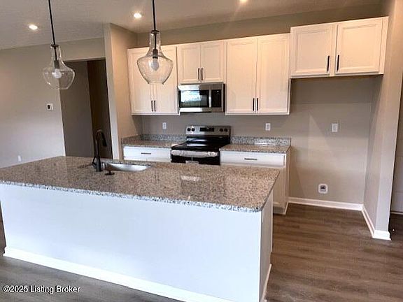 2nd image of 137 Sunflower Blvd