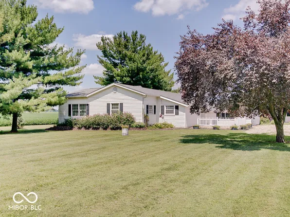 794 W 500 N, Whiteland, IN 46184