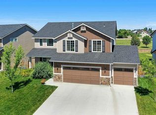5218 N Zamora Way, Meridian, ID 83646