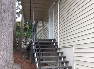 617 SW 3rd Pl #B, Renton, WA 98057