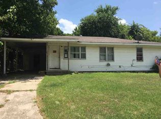 808 B St SE, Ardmore, OK 73401