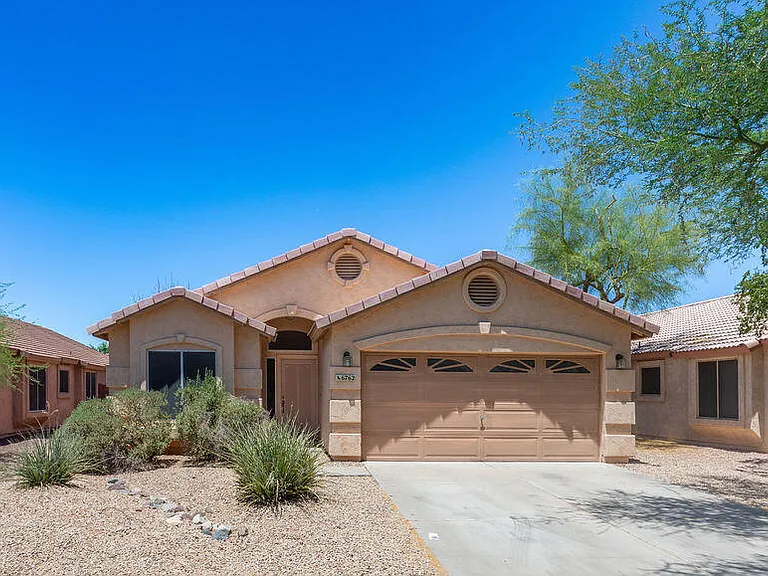 6762 W Del Mar Ln — Photo 29