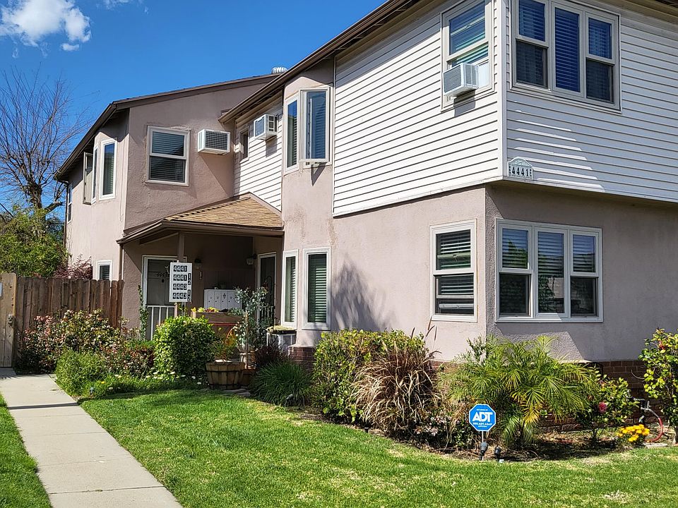 1st image of 4441 Hazeltine Ave #4441.5