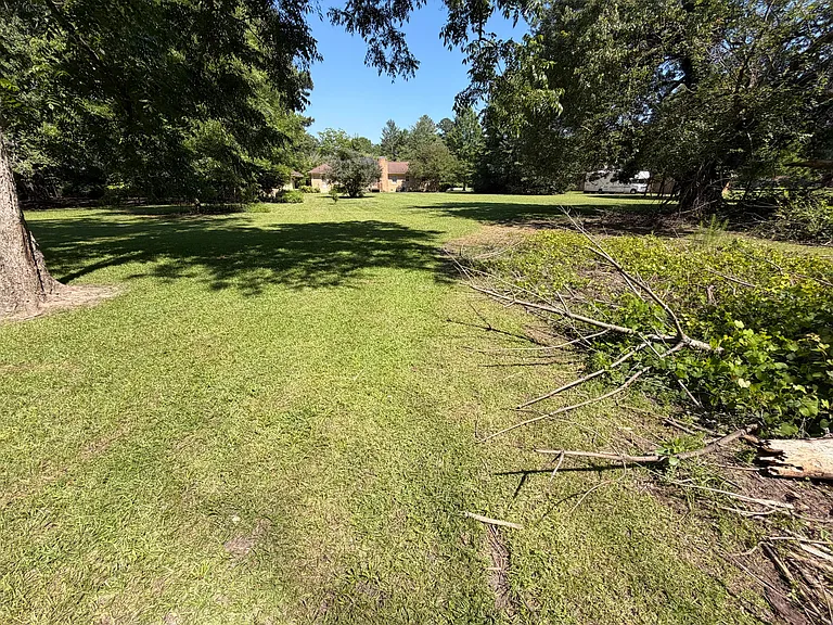 50 Aubrey Cir — Photo 32