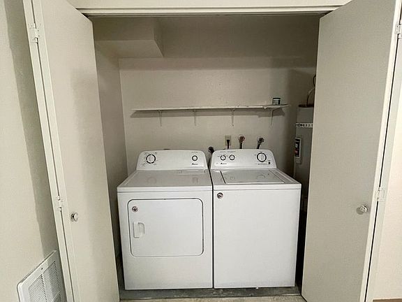 3rd image of 4154 Kimberly Way APT C