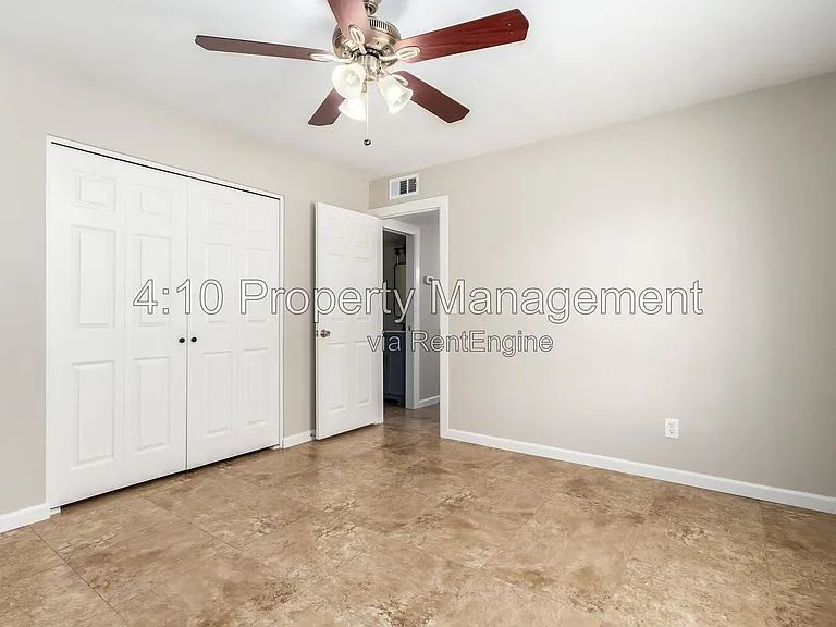 103 S McKemy St #A — Photo 19