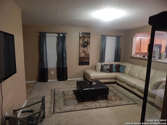 3rd image of 9003 Oakwood Park