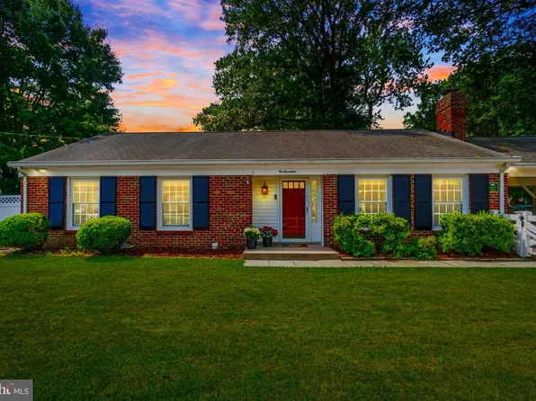 117 Oakwood Rd, Edgewater, MD 21037