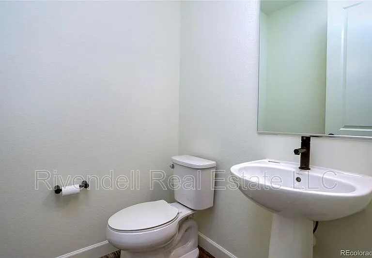 2979 Low Meadow Blvd — Photo 9