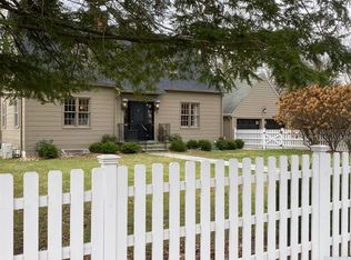 15 Library St, Salisbury, CT 06068