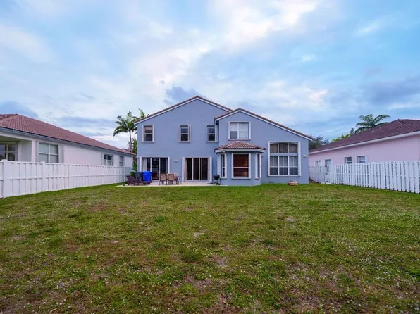 3925 SW 53rd Ct, Fort Lauderdale, FL 33312