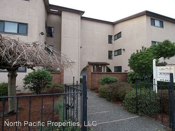 3rd image of 2231 Franklin Ave E APT 303