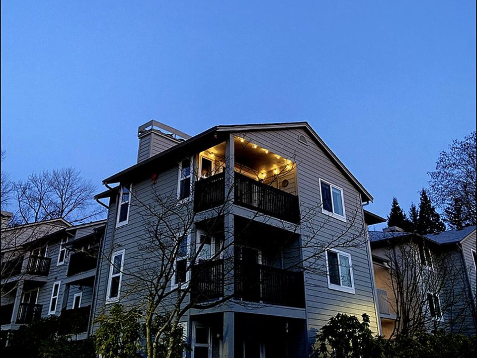 1st image of 6700 NE 182nd St APT C301