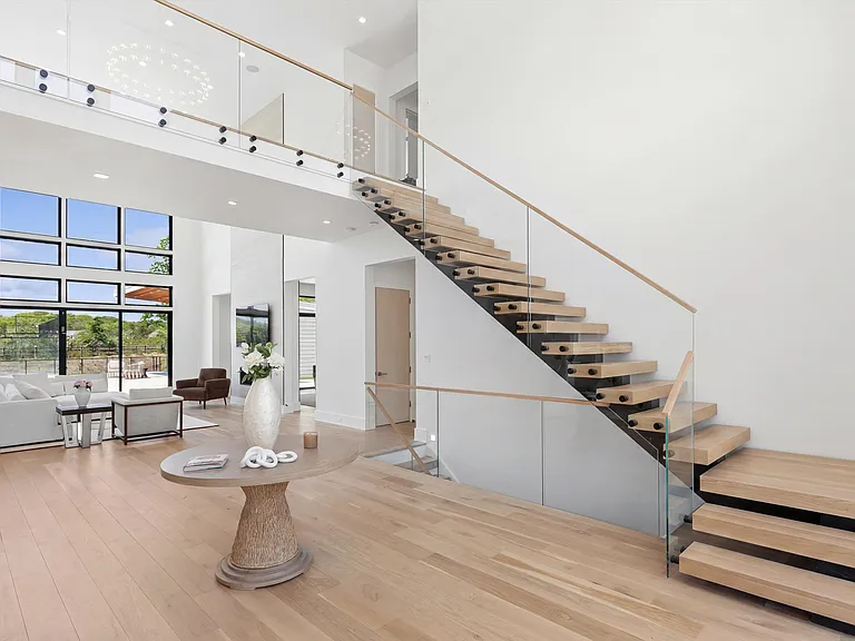 111 Water Mill Towd — Photo 8