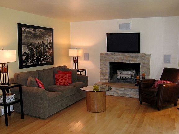 Hardwoods thru-out Main Level