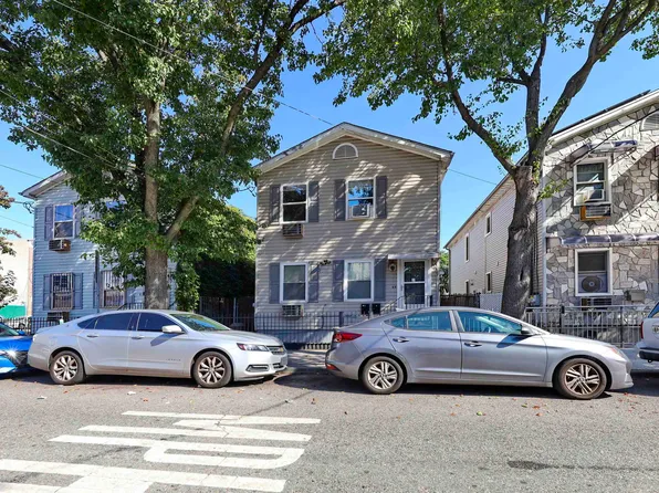 112 Astor Pl, Jersey City, NJ 07304