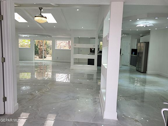 2nd image of 806 Cortijo Dr