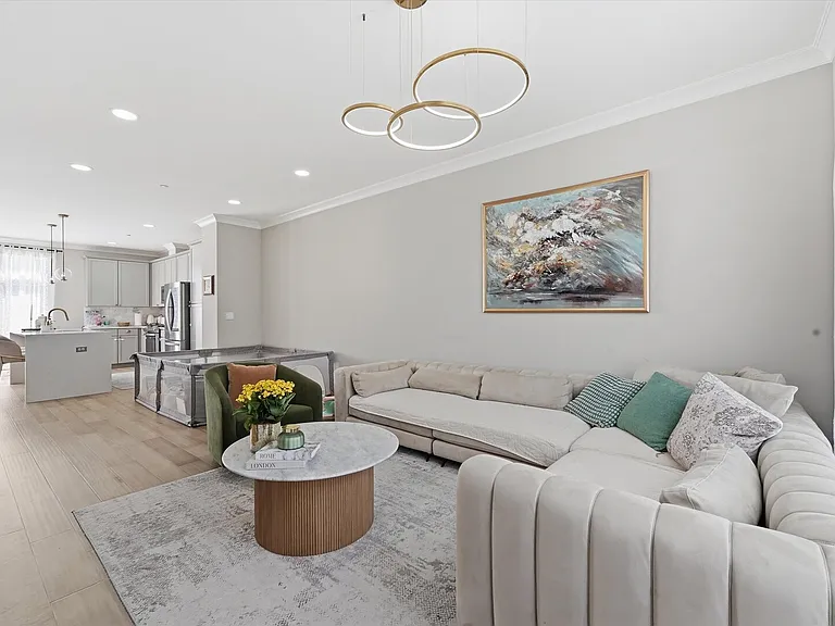 30W023 Brayman Ct — Photo 3
