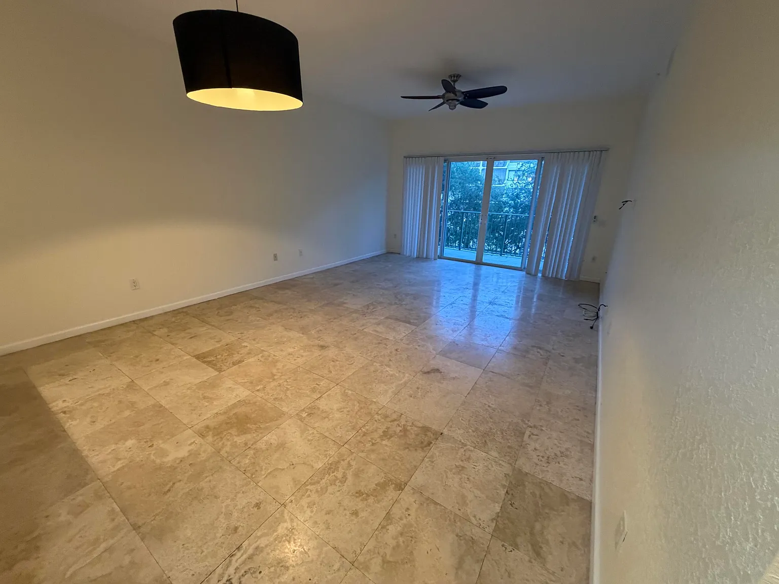 3 bed, 2.0 bath, 1552 sqft, $2,150 — Photo 4