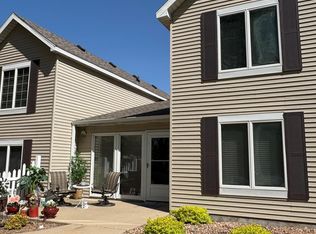 40 W Broadway, Plainview, MN 55964