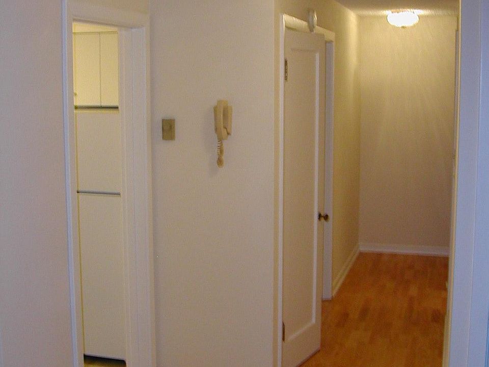 1st image of 509 4th Ave W APT 104