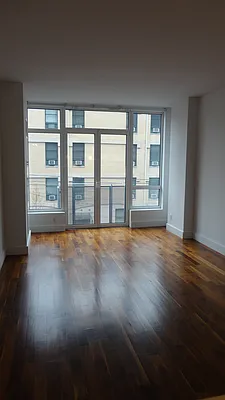 Rented by TPI Real Estate Investment Services | media 21