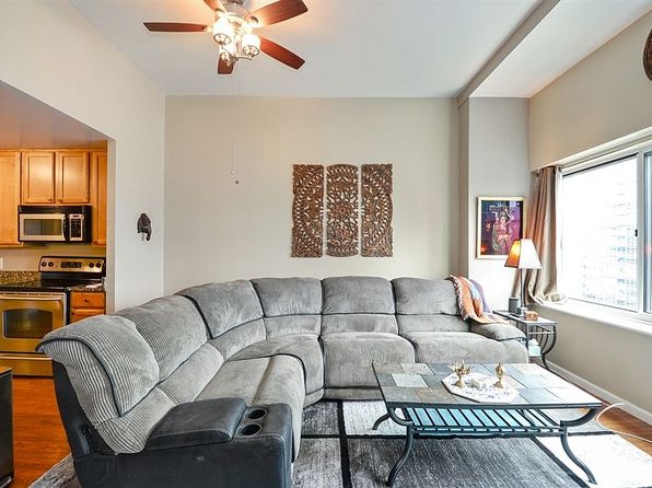 211 E Ohio St APT 2912