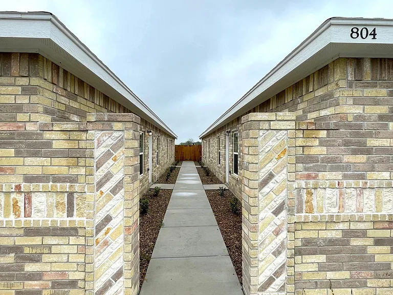 804 Sunset Valley St #1 — Photo 21