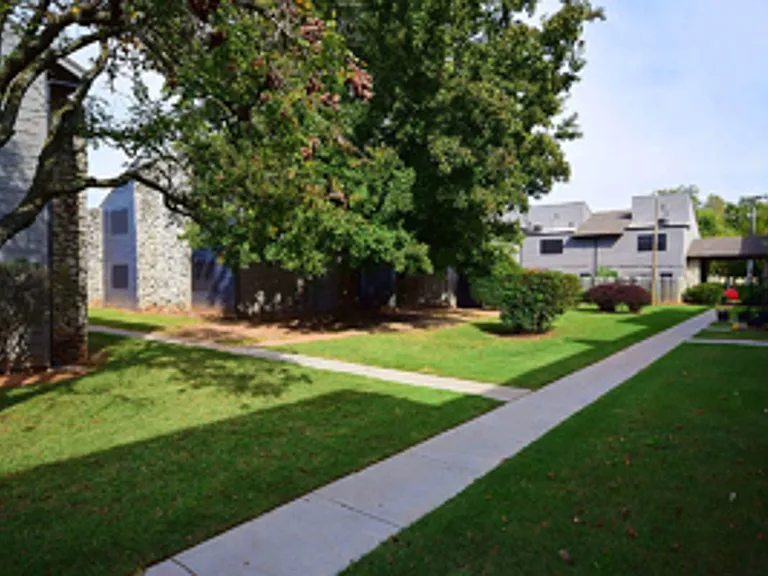1304 Wylie Rd — Photo 25
