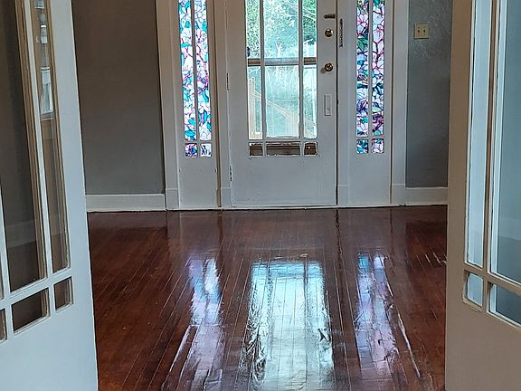 2nd image of 3004 Saint Philip St #3004