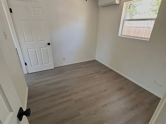 5th image of 1301 Elmwood Ave #B