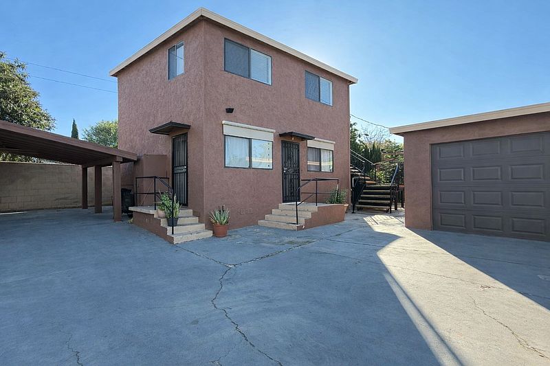 1st image of 2442 1/2 Pomeroy Ave