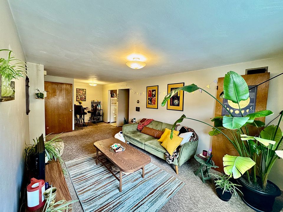 1st image of 4349 Murray Ave #3