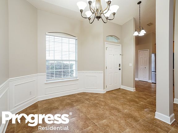 5th image of 2916 Majestic Oaks Ln