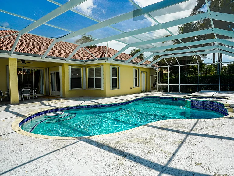 2575 Muirfield Ter — Photo 61