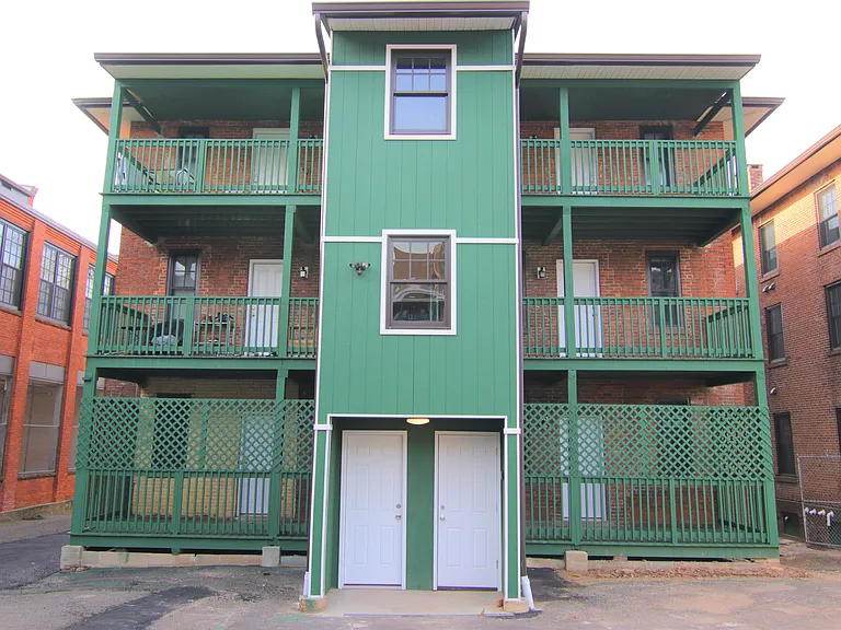246 Lawrence St #2 — Photo 18