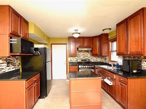 5th image of 1149 N 49th St