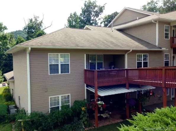 73 Shannon Pl APT 208, Waynesville, NC 28786