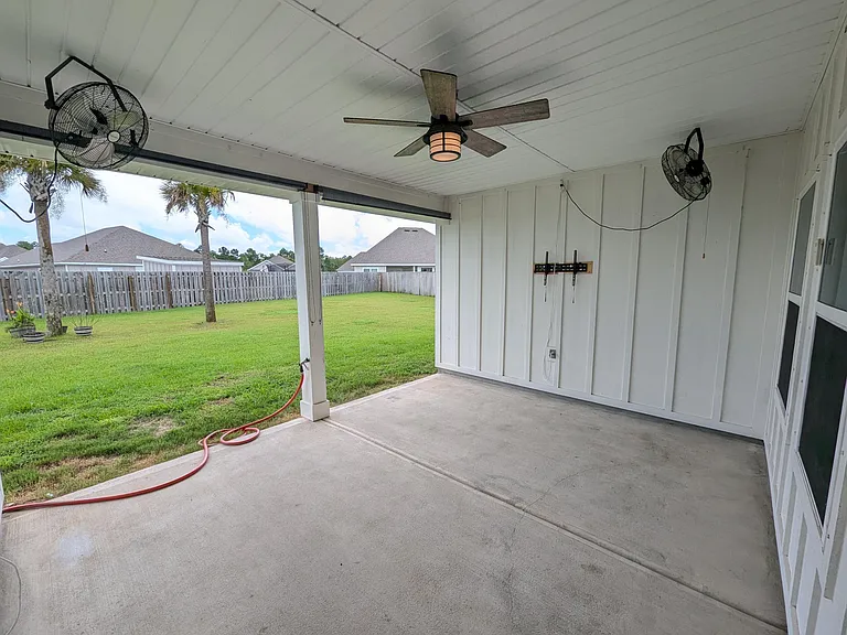 2379 Cloudberry Dr — Photo 23