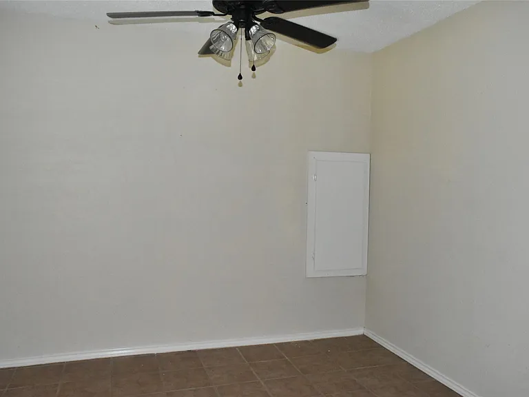 2014 High Bluff Dr — Photo 7