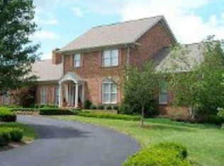 310 Jonaquin Cir, Hopkinsville, KY