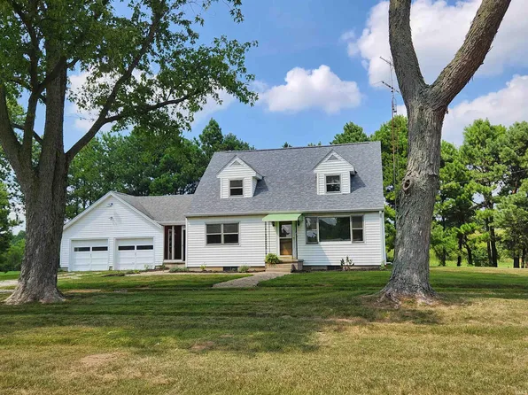 999 S Akester Rd, Washington, IN 47501