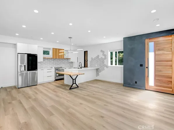 15803 Vose St, Van Nuys, CA 91406