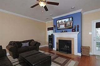 3rd image of 6942 Pemmbrooke Shire Ln