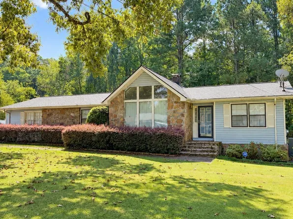 51 Vine St, Piedmont, AL 36272
