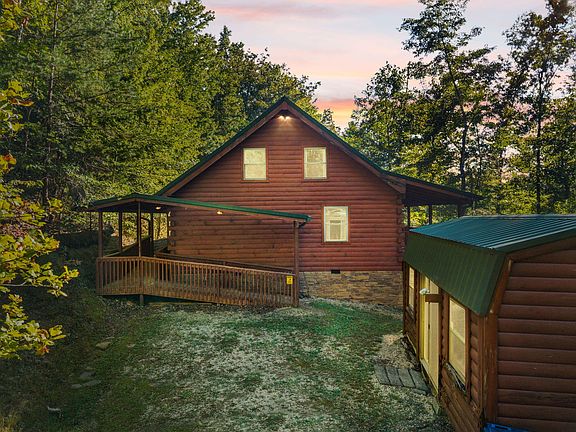 2nd image of 637 Eagle Ridge Rd