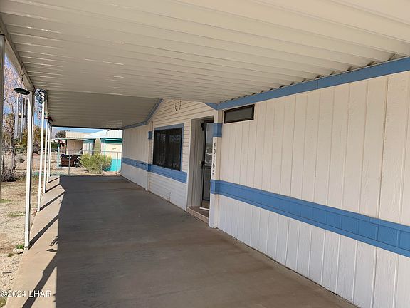 4th image of 40165 Wyoming Way