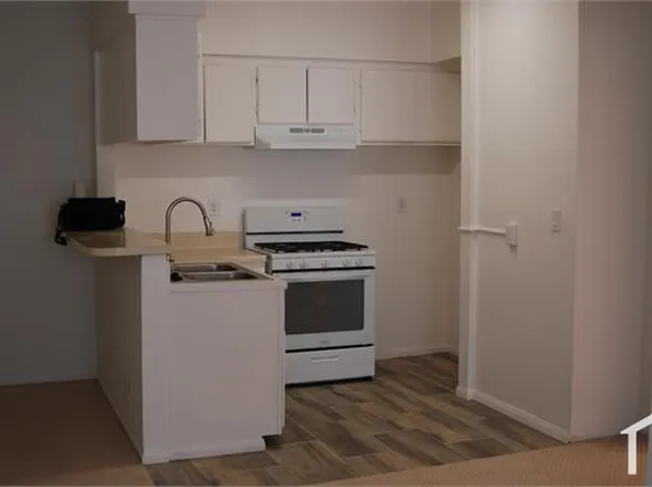 13712 Cerise Ave #1, Hawthorne, CA 90250