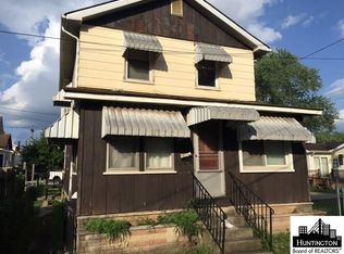 515 27th St W, Huntington, WV 25704