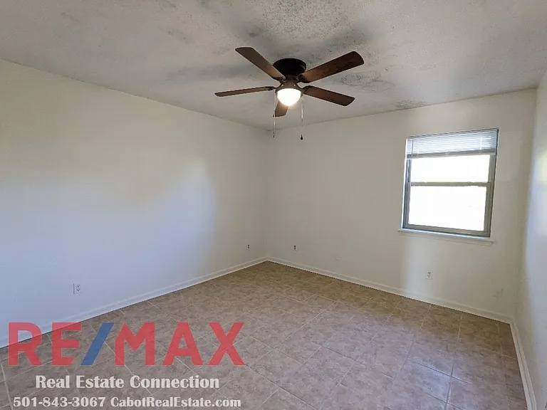 300 S Grant St — Photo 5